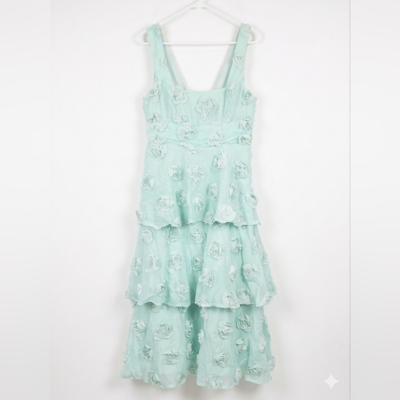 NWT Lulus Exceptional Entrance Mint Sleeveless Tier Rosette Midi Dress size Med - Picture 2 of 8